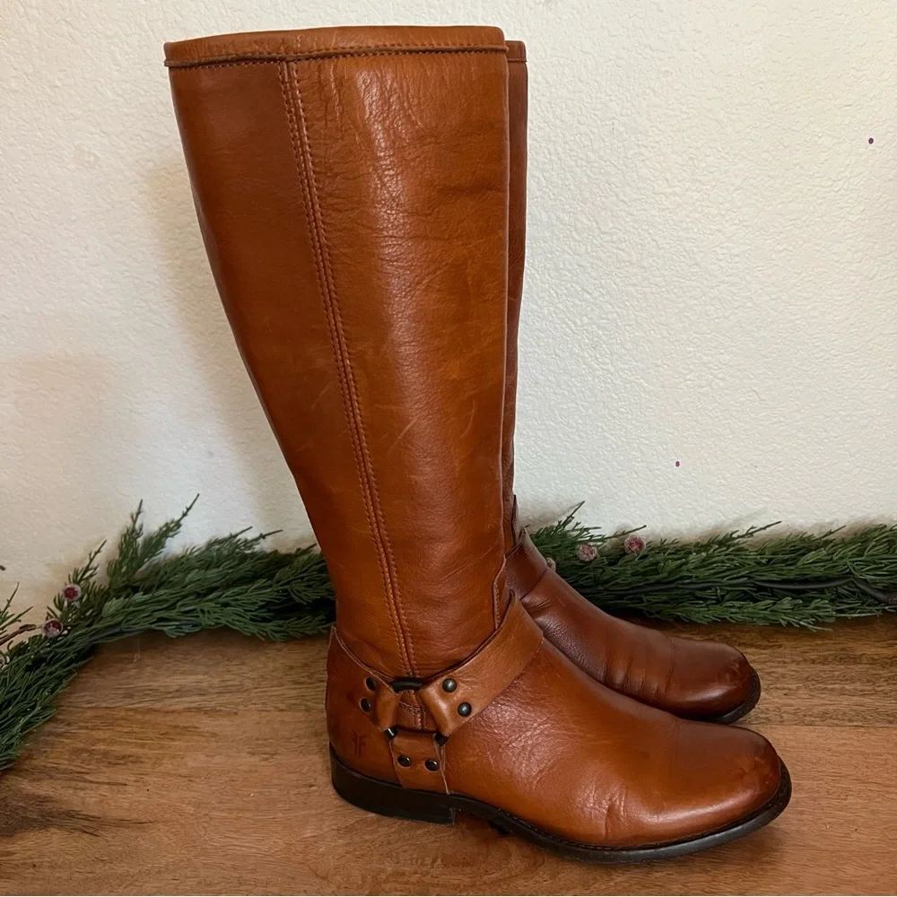 Frye Phillip Harness Boot- Cognac- Size 6.5 B